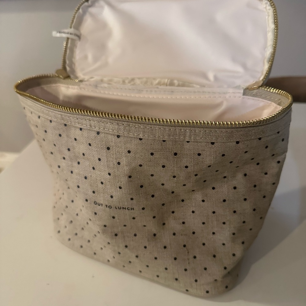 NWOT Kate Spade tote - Picture 5 of 10